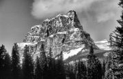 Castle Mountain from the Bow Valley parkway Photo: Peter Llewellyn