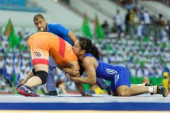 Ashgabat 2017 - 5th Asian Indoor & MartialArts Games 25-09-2017. Womens Wrestling, Shilpi Sheoran (IND) v Dewi Atiya (INA)