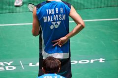 Xiaolong Liu and Zihan Qiu (CHN) v Kien Keat Koo and Boon Heong Tan (MAL), World Badminton Championships, Wembley Arena London, England, Photo by: Peter Llewellyn