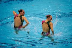 London, England, 22-04-12. Anastasia GLOUSHKOV and Inna YOLFE (ISR) in the FINA Synchronised Swimming Qualifications. Part of the London Prepares Olympic preparations. Credit Line : © Peter Llewellyn / Alamy Live News.